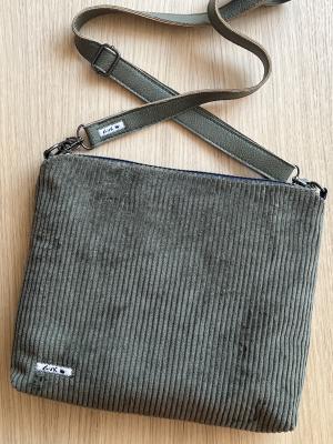 "Flickenwerk IV/6" - KHAKI-DUNKELBLAU
